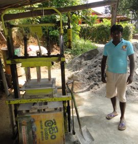 අජිත් බ්ලොක්ගල් වැඩපල