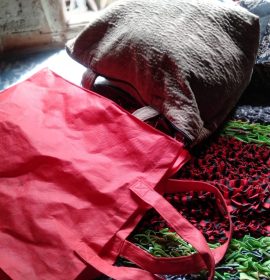 ඇඳුම් මැසීම