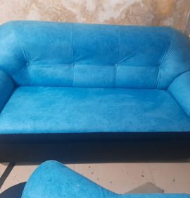 Nissan Sofa